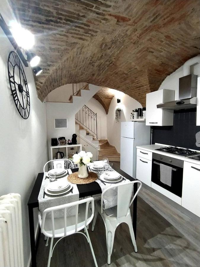 Casa In Centro Storico Vista Gran Sasso Διαμέρισμα Atri Εξωτερικό φωτογραφία
